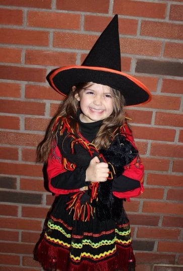 Dani Dennison Hocus Pocus Halloween Costume Outfit, Hocus Pocus Inspired Costume, Witchy Halloween Costume for Women, Movie Inspired Cosplay