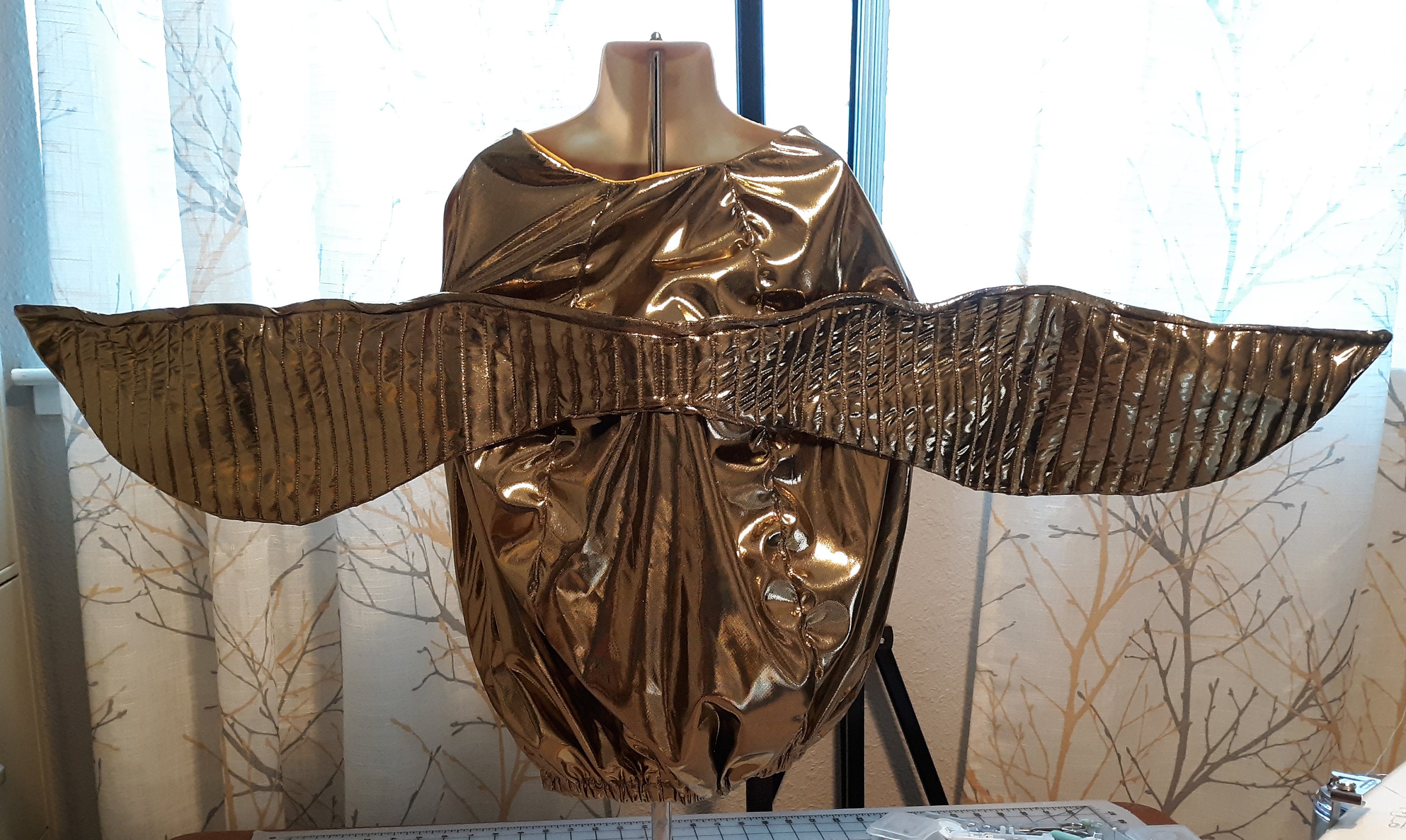 Kids Golden Snitch Halloween Costume Outfit, Kids Wizard Halloween Costume, Magical Flying Ball Costume, Fantasy Cosplay Costume