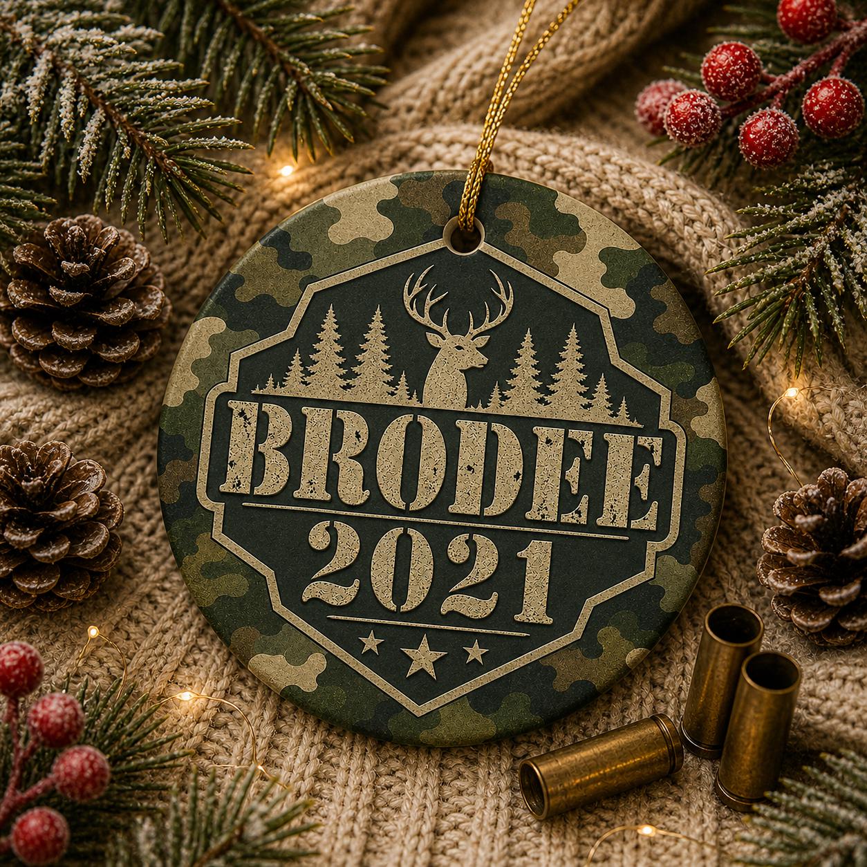 Custom Camo Deer Ornament, Personalized Name Year, Hunter Woodland Holiday KeepsakePersonalized